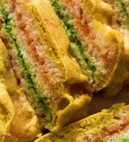 Tricolored Bread Pakora